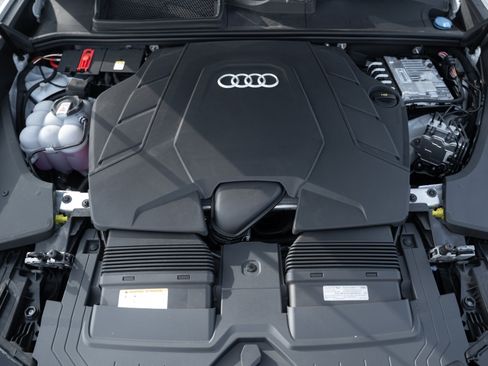 New 2026 Audi Q8 Premium image 26