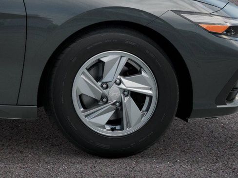 New 2026 Hyundai Elantra SE w/ Cargo Package FWD image 8