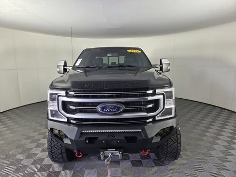 Used 2021 Ford F250 Platinum w/ FX4 Off-Road Package AWD/4WD image 4