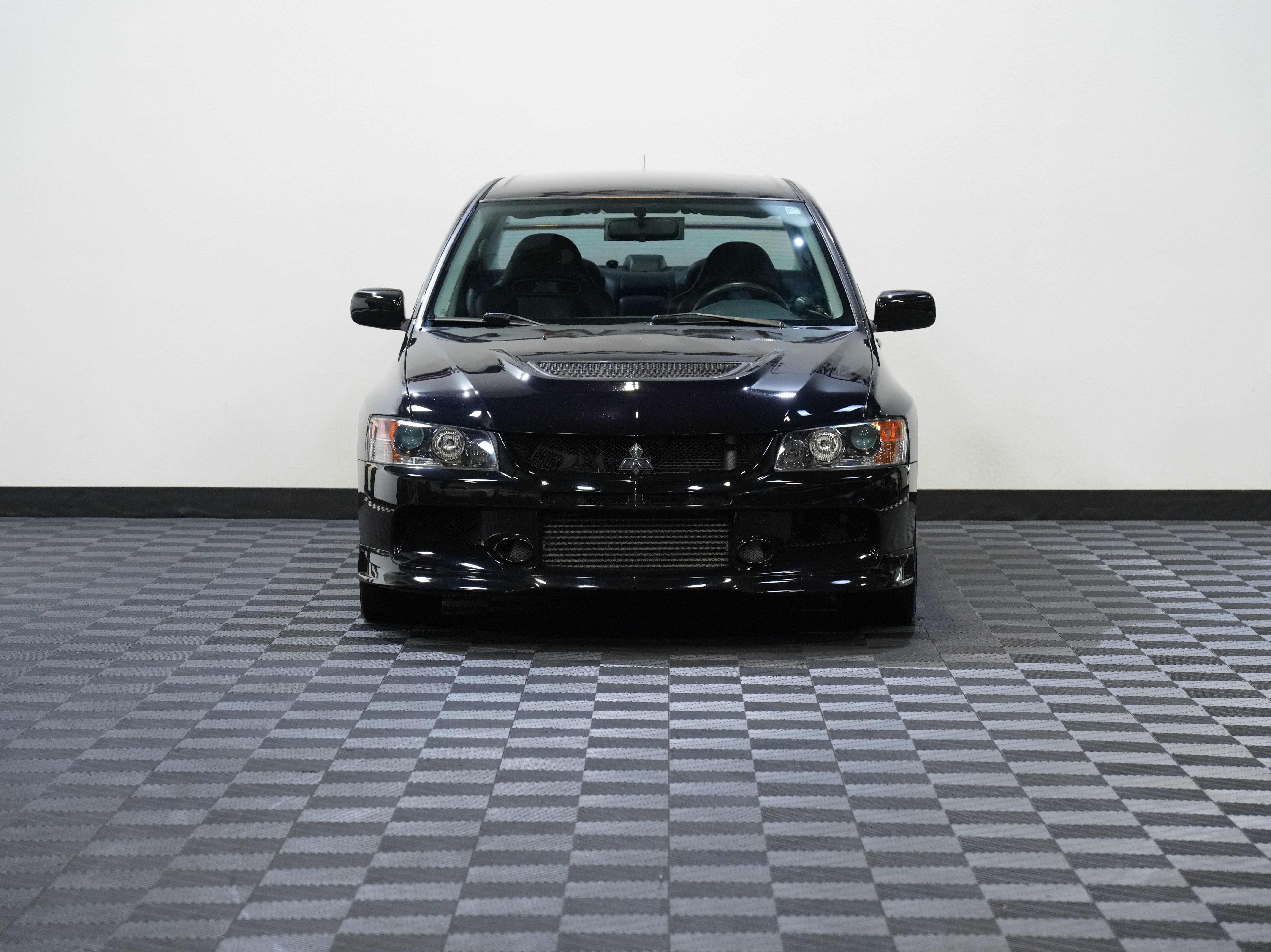 Used 2006 Mitsubishi Lancer Evolution AWD/4WD image 4