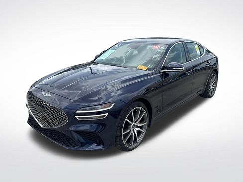 Used 2023 Genesis G70 2.0T RWD image 3