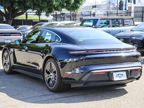 Used 2022 Porsche Taycan 4S image 6