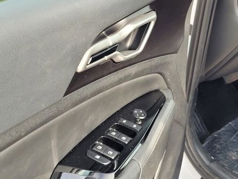 Used 2024 Kia Sportage EX image 32