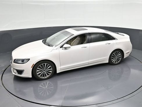 Used 2018 Lincoln MKZ Select w/ Select Plus Package FWD image 28