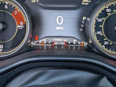 Used 2019 Jeep Cherokee Limited w/ Trailer Tow Group image 12