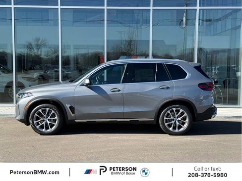 New 2026 BMW X5 xDrive40i AWD/4WD image 2