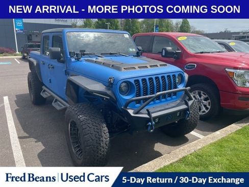 Used 2021 Jeep Gladiator Sport AWD/4WD image 1