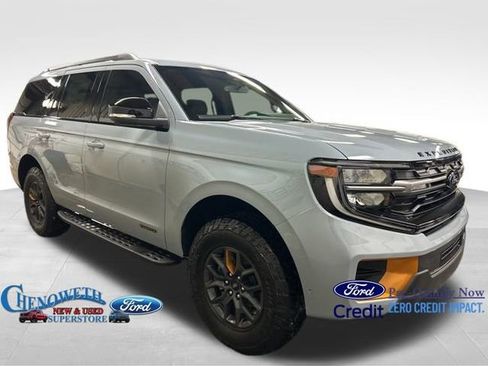 New 2025 Ford Expedition Tremor image 6