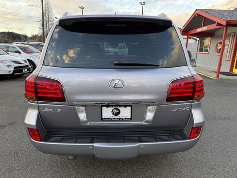 Used 2008 Lexus LX 570 4WD image 9