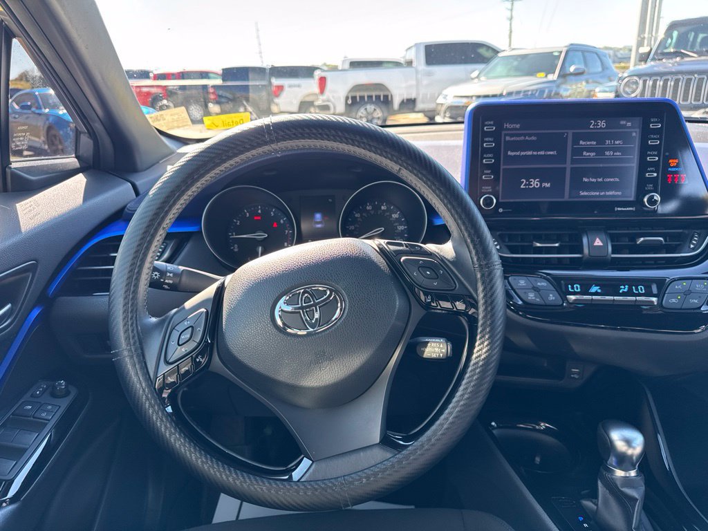 Used 2020 Toyota C-HR XLE FWD image 20