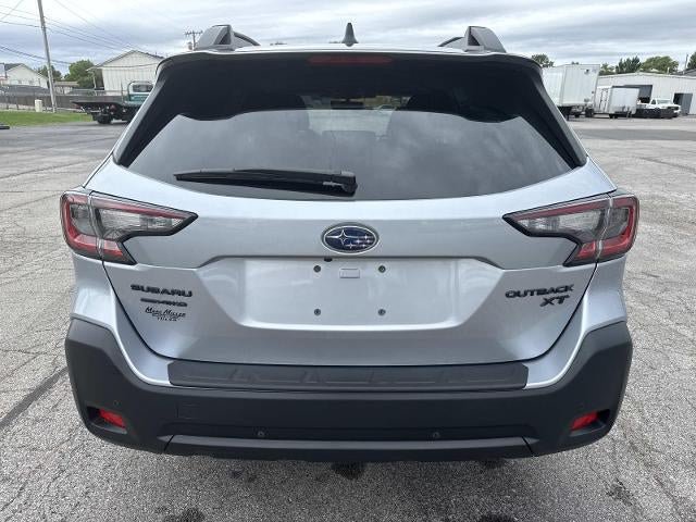 Used 2024 Subaru Outback Onyx Edition XT AWD/4WD image 5
