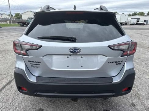 Used 2024 Subaru Outback Onyx Edition XT AWD/4WD image 5