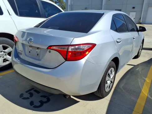 Used 2019 Toyota Corolla L image 4