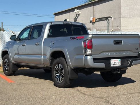 Certified 2023 Toyota Tacoma TRD Sport w/ TRD Premium Sport Package AWD/4WD image 5