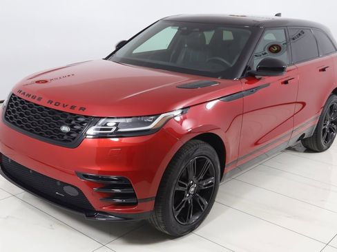 Used 2023 Land Rover Range Rover Velar R-Dynamic S image 24