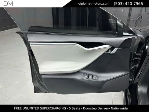 Used 2014 Tesla Model S P85 RWD image 23
