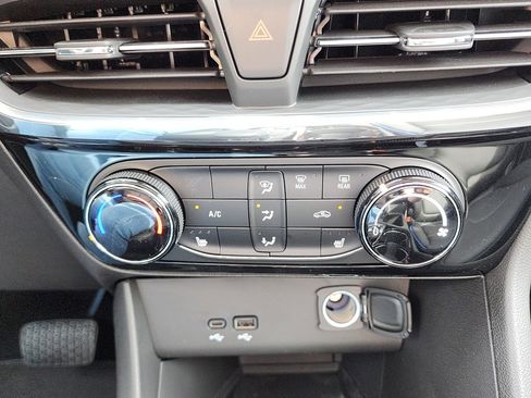 New 2026 Buick Encore GX Sport Touring w/ Advanced Technology Package image 27