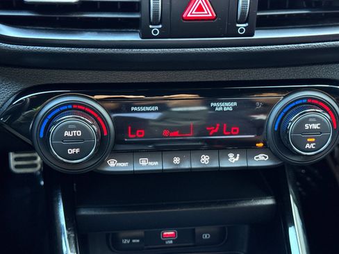 Certified 2023 Kia Forte GT-Line w/ GT-Line Technology Package image 19