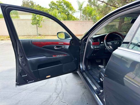 Used 2008 Lexus LS 600h L image 13