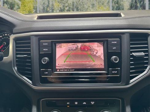 Used 2019 Volkswagen Atlas S w/ Towing Package AWD/4WD image 26