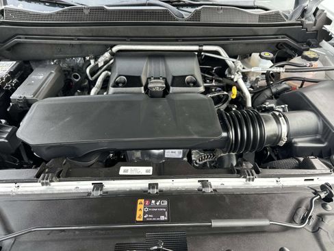 Certified 2025 Chevrolet Colorado ZR2 w/ Technology Package image 12