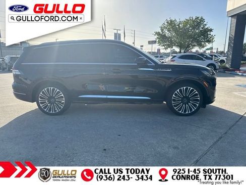 Used 2025 Lincoln Aviator Black Label AWD/4WD image 4