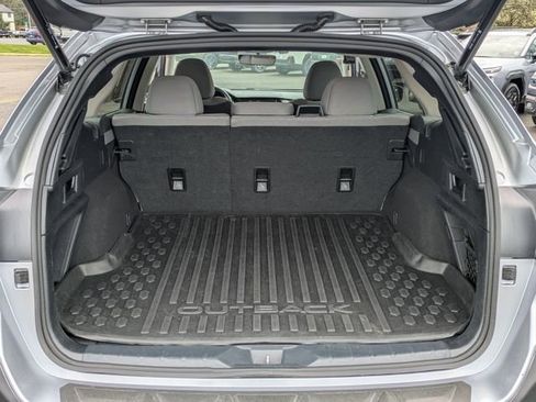 Used 2022 Subaru Outback Premium w/ Popular Package #1 image 28