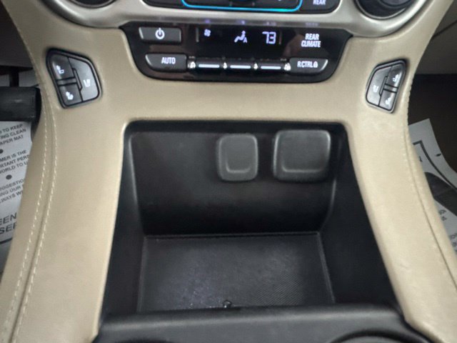 Used 2020 GMC Yukon XL SLT w/ Open Road Package AWD/4WD image 18