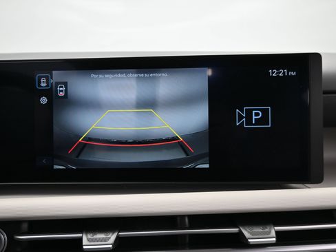 Used 2025 Hyundai Tucson SEL FWD image 16