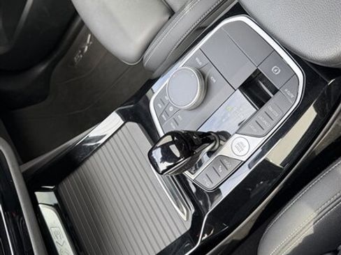 Used 2024 BMW X3 sDrive30i w/ Premium Package w/ZPA image 29