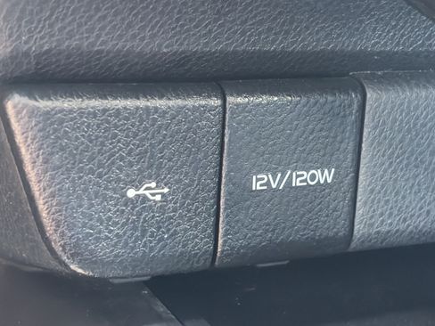 Used 2024 Toyota Camry SE FWD image 16