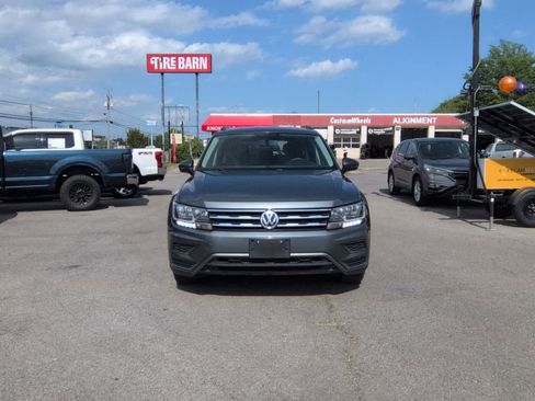 Used 2021 Volkswagen Tiguan S image 3