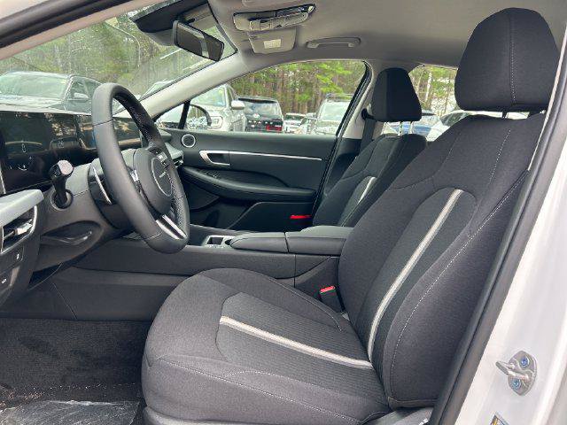 New 2026 Hyundai Sonata SEL AWD/4WD image 13