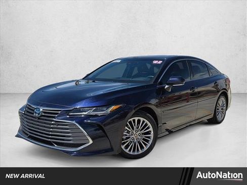 Used 2022 Toyota Avalon Limited w/ Advanced Safety Package FWD image 1
