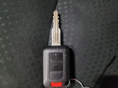 Used 2020 Mitsubishi Mirage G4 ES image 32