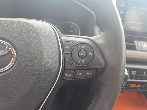 Used 2019 Toyota RAV4 Adventure AWD/4WD image 23