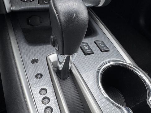 Used 2018 Nissan Pathfinder SL w/ SL Premium Package image 18