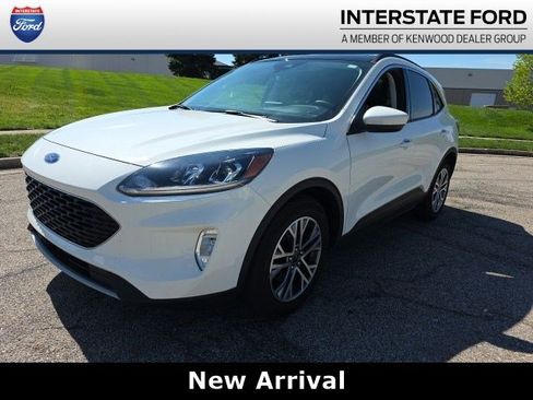 Used 2022 Ford Escape SEL w/ Technology Package image 1