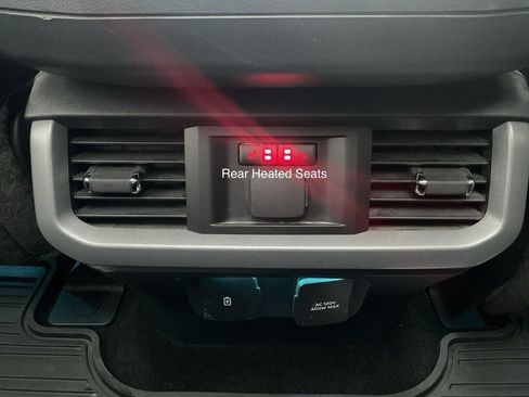 Used 2023 Ford F150 Lariat w/ Equipment Group 502A High image 22