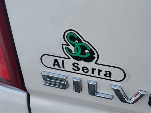 Certified 2024 Chevrolet Silverado 2500 High Country w/ High Country Premium Package image 6