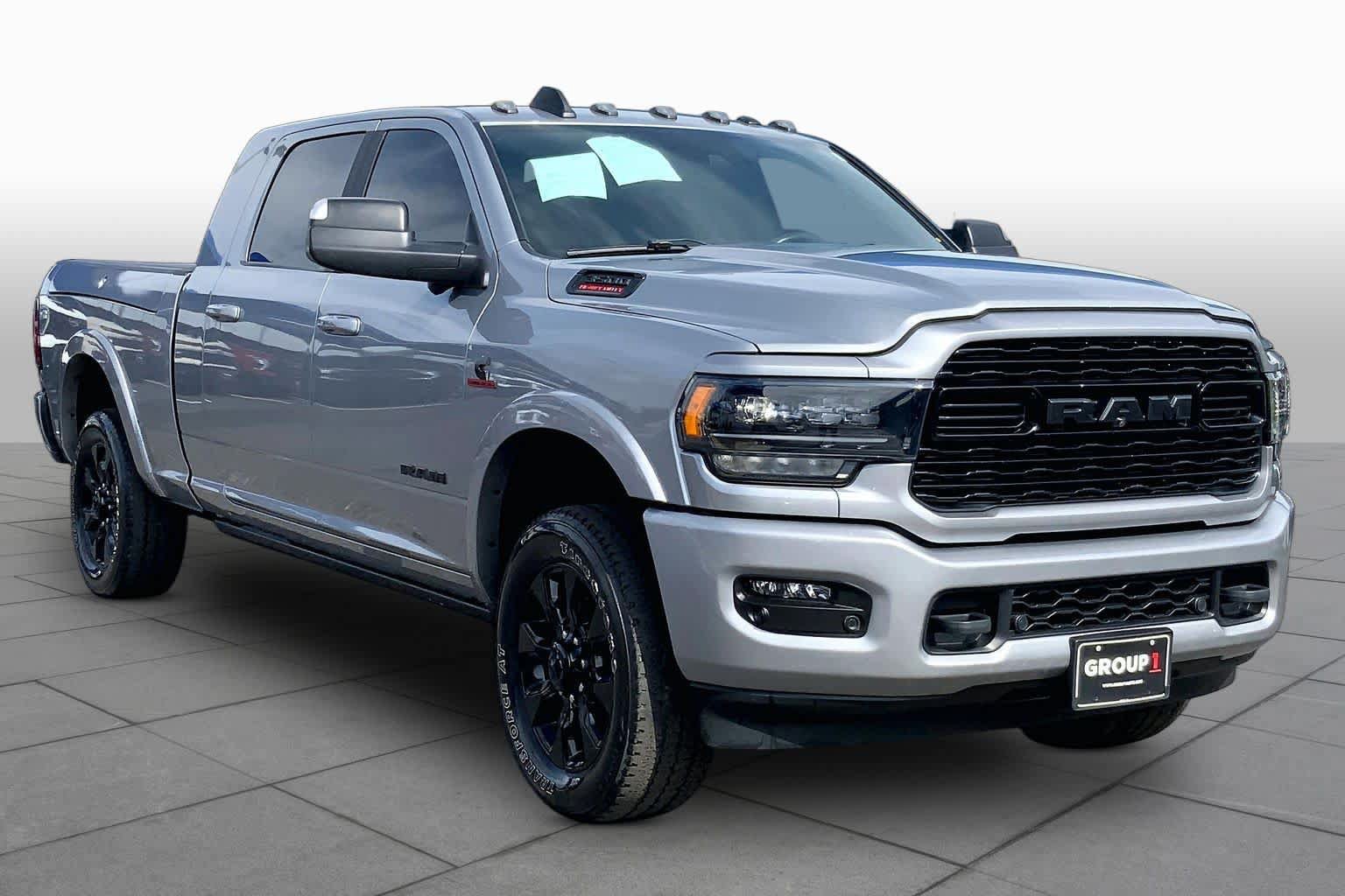 Used 2022 RAM 3500 Limited AWD/4WD image 3