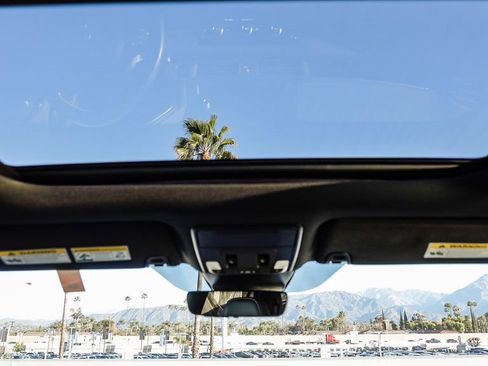 Used 2024 Honda Pilot TrailSport image 19