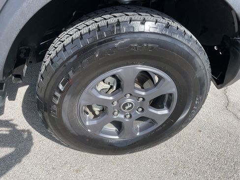 Used 2024 Ford Bronco Big Bend image 31