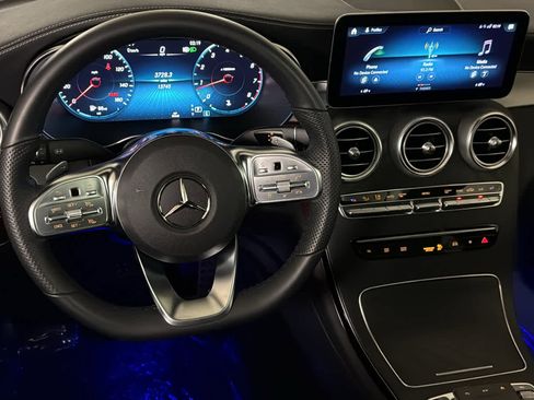 Used 2023 Mercedes-Benz GLC 300 4MATIC Coupe image 26