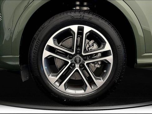 New 2026 Audi Q5 Premium Plus AWD/4WD image 16