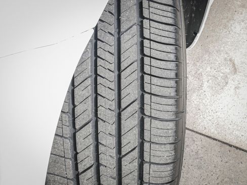 Used 2022 Tesla Model 3 Long Range image 12