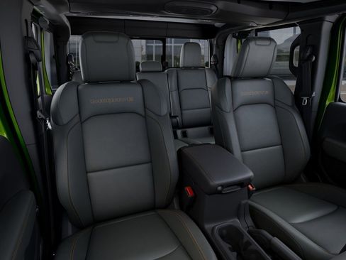New 2026 Jeep Gladiator Mojave AWD/4WD image 17