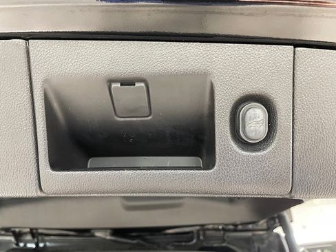 Used 2019 Chevrolet Tahoe LT image 24