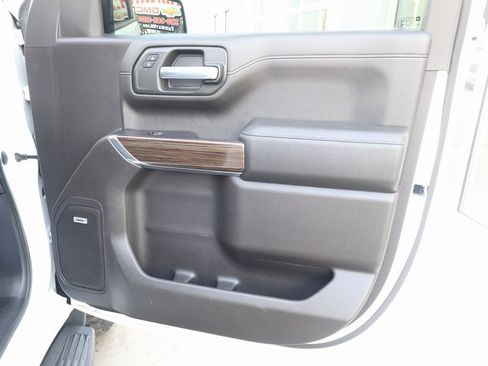 Used 2020 Chevrolet Silverado 1500 LT Trail Boss image 36