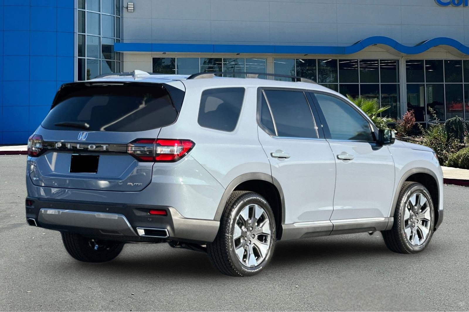 New 2026 Honda Pilot Elite image 8